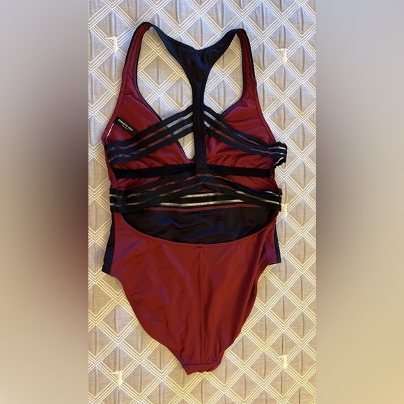 Kenneth Cole Burgundy and Black Swimsuit size L - Picture 5 of 6
